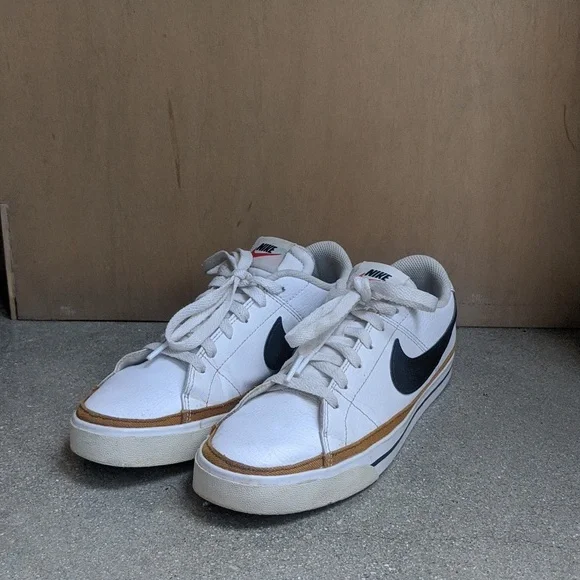 ❤️ Women's Nike Court legacy shoes 8.5 - Picture 4 of 13